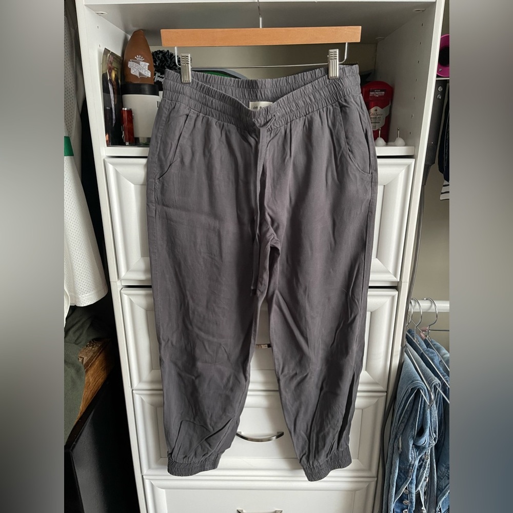 Cloth & Stone soft joggers NWOT